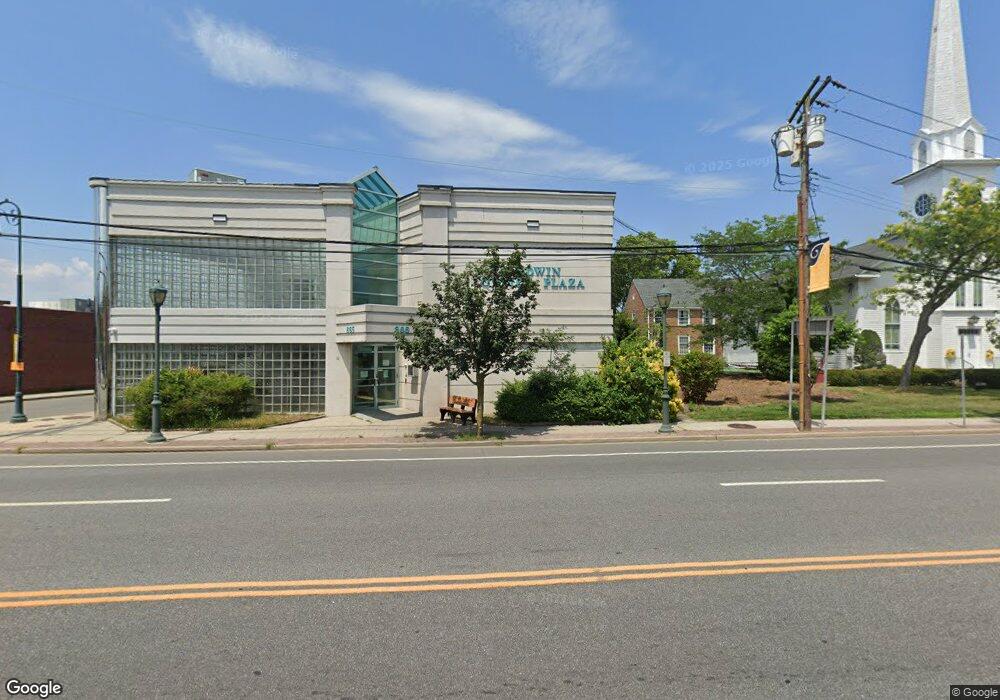 865 Merrick Rd unit 206, Baldwin, NY 11510 - photo 1