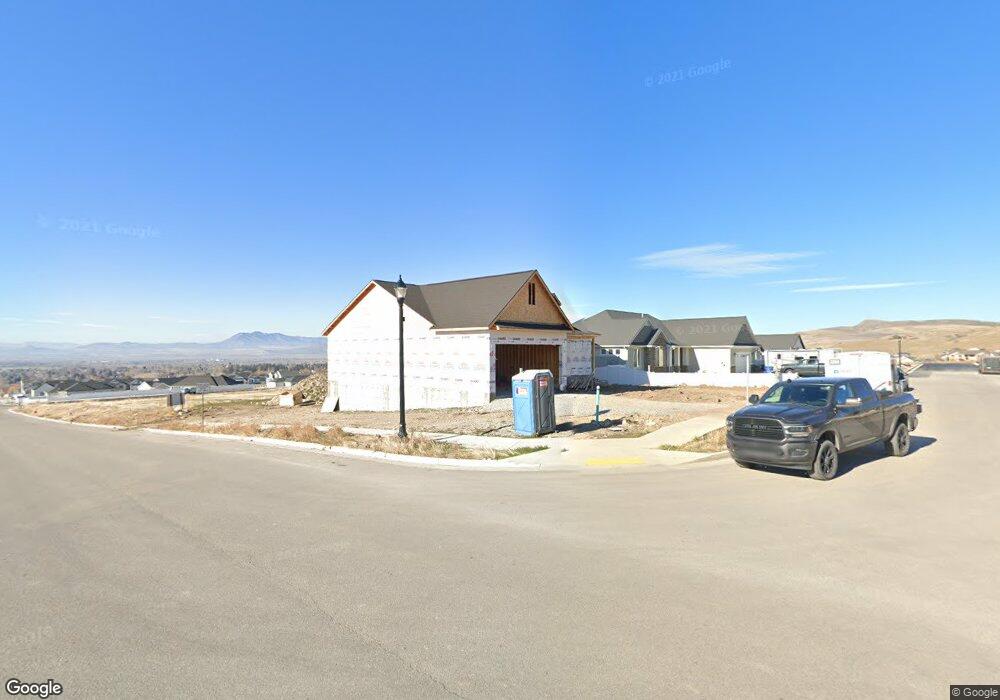 295 S 1100 E unit 10, Smithfield, UT 84335 - photo 1