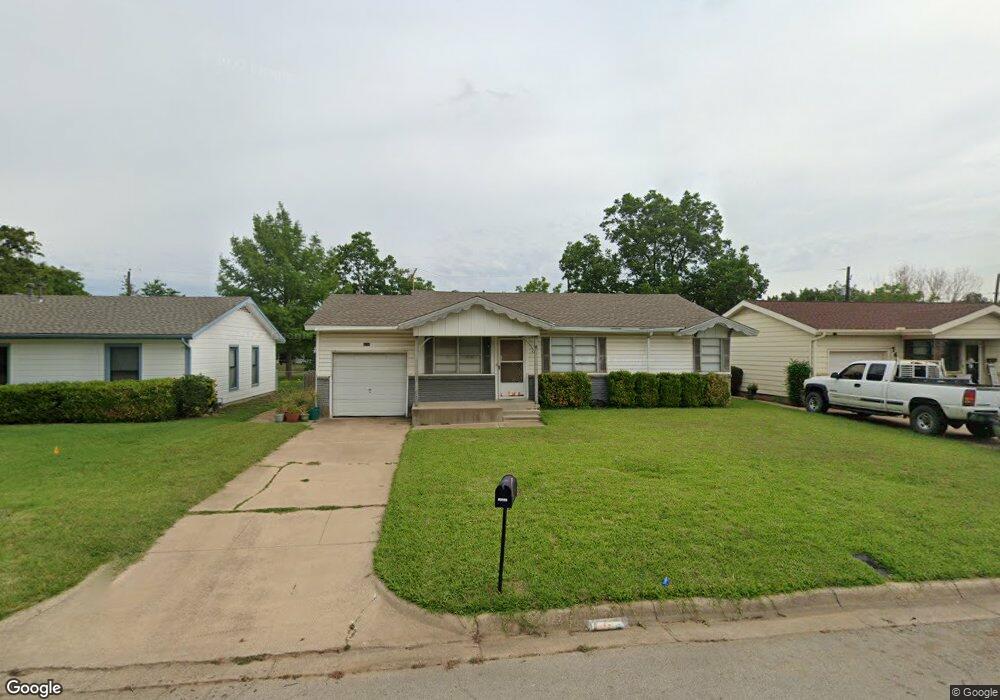 744 Cullum Ave, Hurst, TX 76053 - photo 1