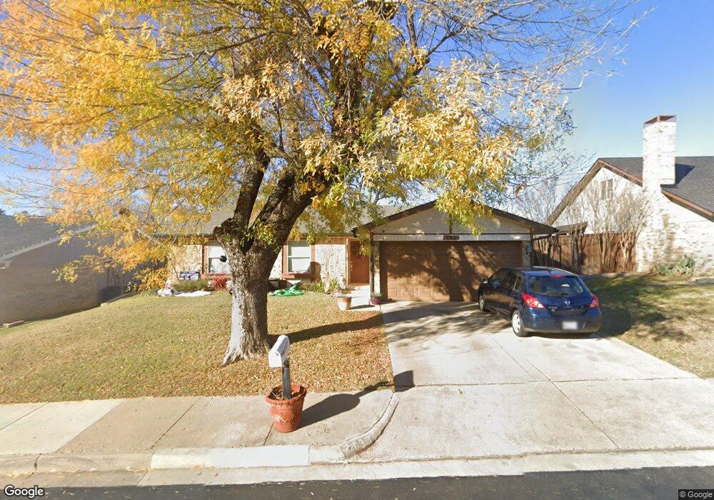 2137 Loma Verde Dr, Bedford, TX 76021 - photo 1