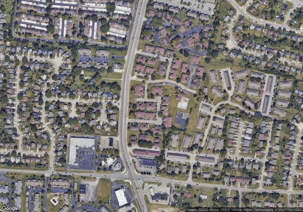 889 Westbury Ln S unit 10B, Columbus, OH 43228 - photo 1