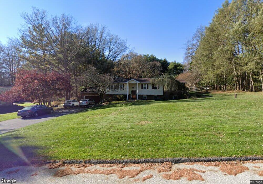 6706 Surrey Ln, Clarksville, MD 21029 - photo 1