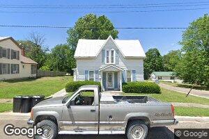 514 Decatur St, Barry, IL 62312