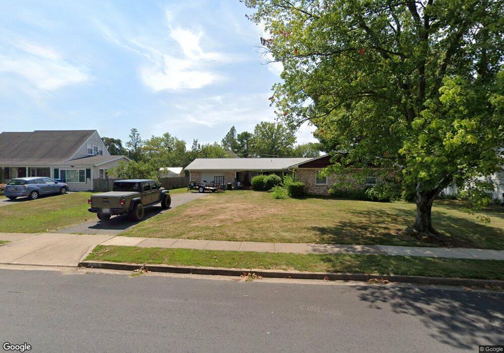 13201 Poplar Tree Rd, Fairfax, VA 22033 - photo 1