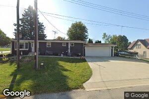 101 W Harrison St, Garnavillo, IA 52049