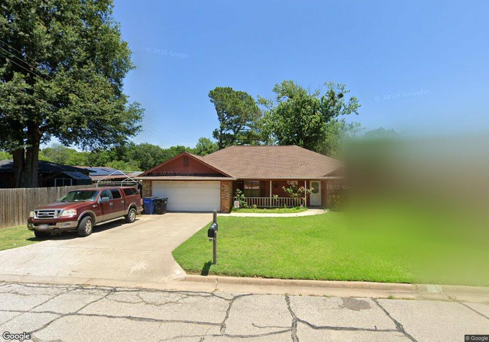 330 Holland Dr, Denison, TX 75020 - photo 1