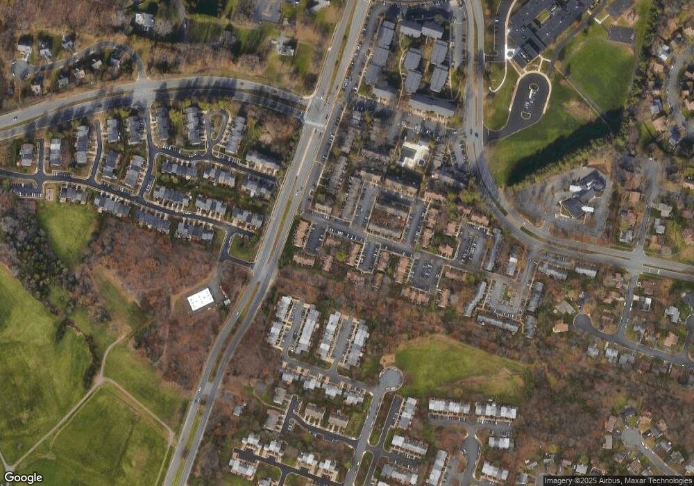 727 Brethour Ct unit 8, Sterling, VA 20164 - photo 1