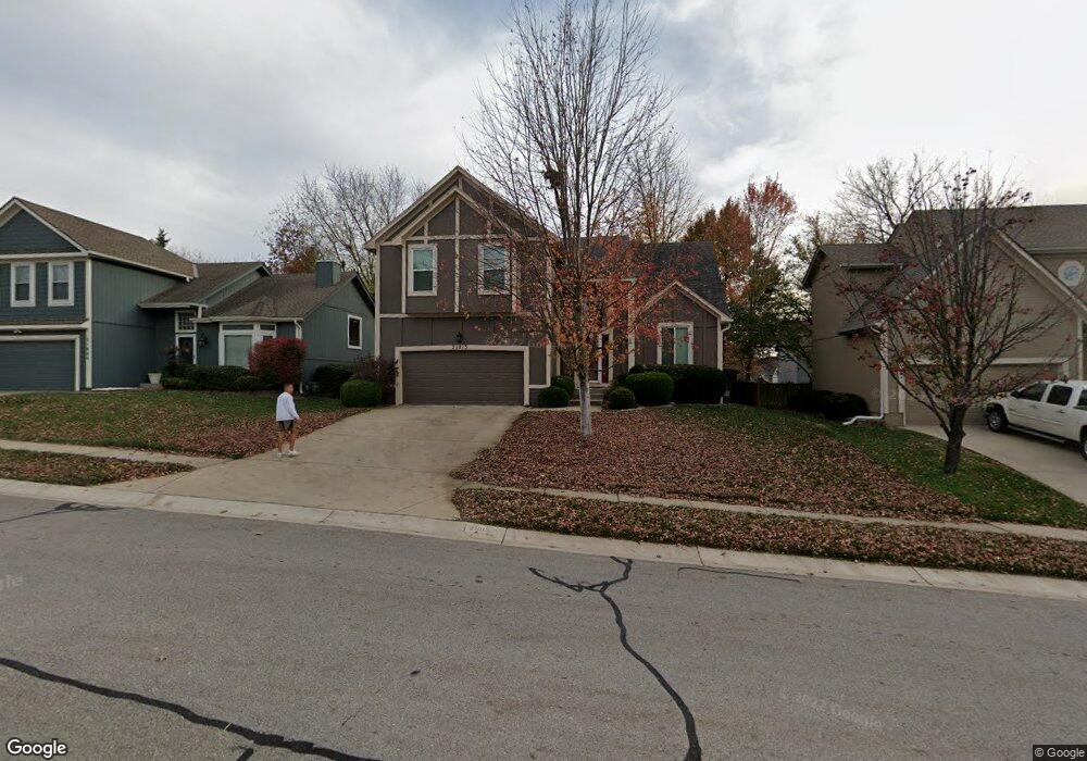 21813 W 49th St, Shawnee, KS 66226 - photo 1