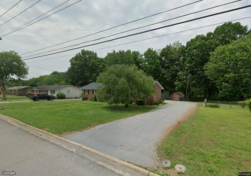 404 Neely Ave, Shelbyville, TN 37160 - photo 1