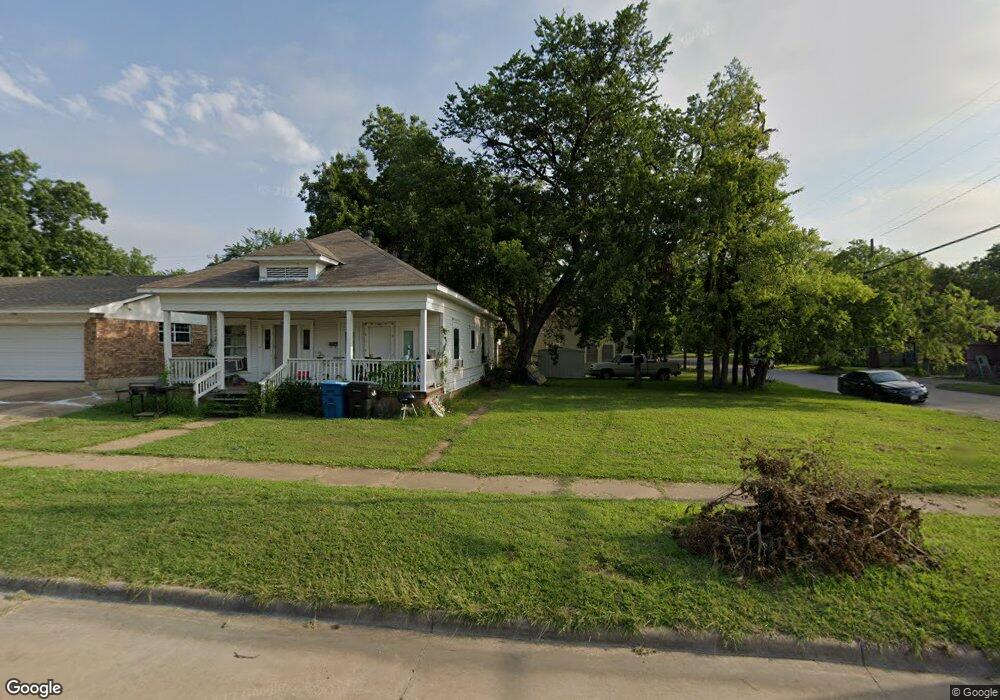 1005 & 1007 W Crawford St, Denison, TX 75020 - photo 1