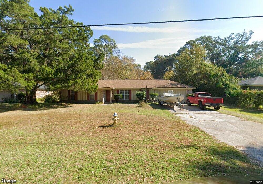1131 Wilmington Island Rd, Savannah, GA 31410 - photo 1