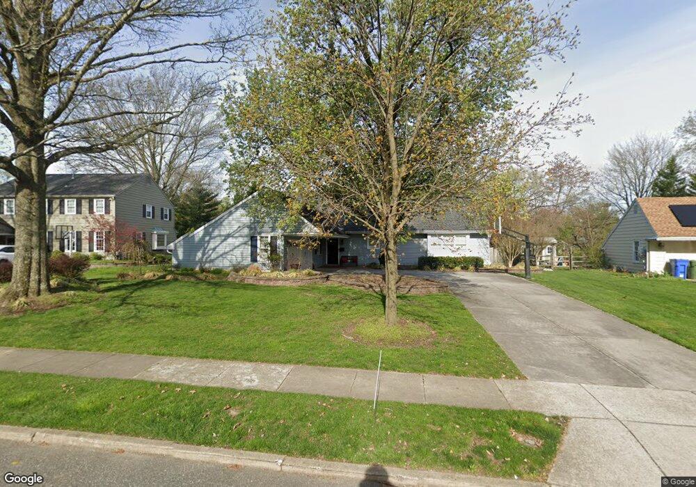 134 Weston Dr, Cherry Hill, NJ 08003 - photo 1