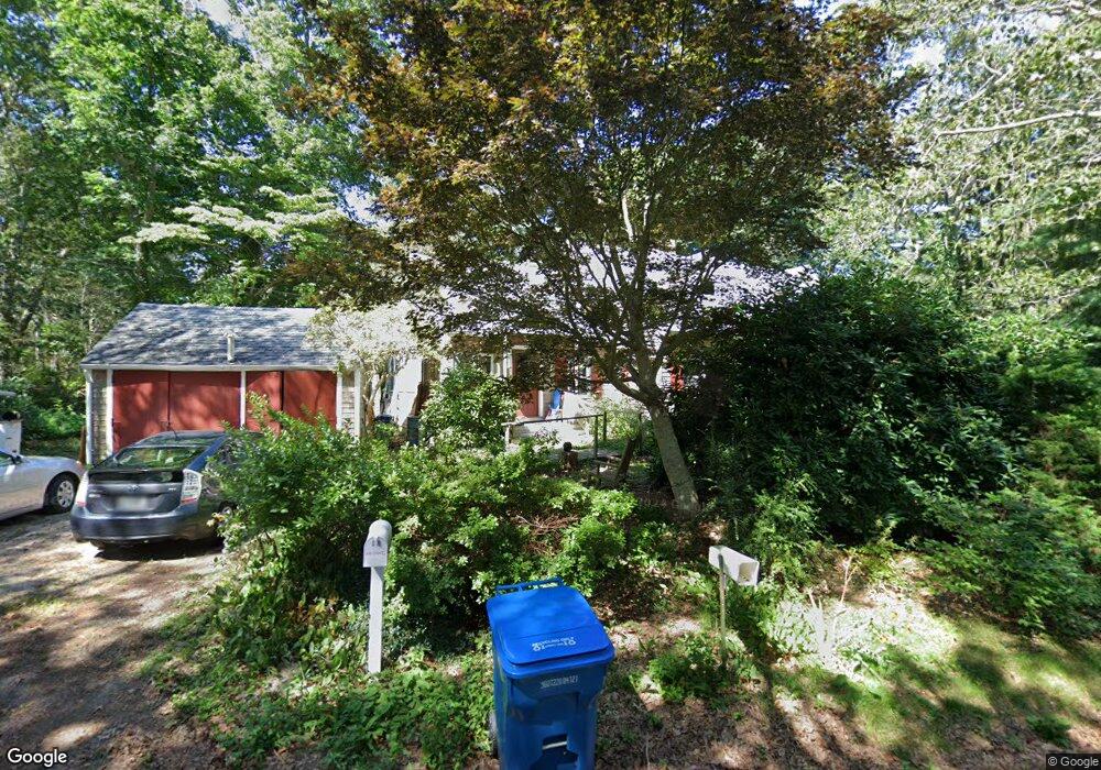 18 Agassiz Rd, Woods Hole, MA 02543 - photo 1