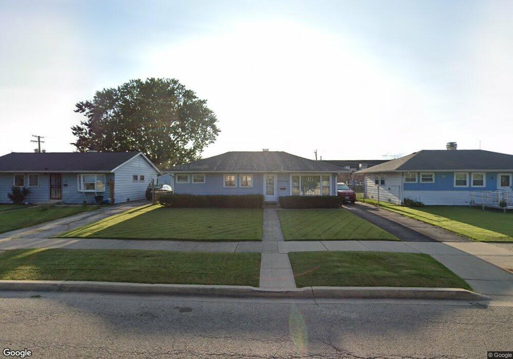 1331 Westmoreland Ave, Waukegan, IL 60085 - photo 1