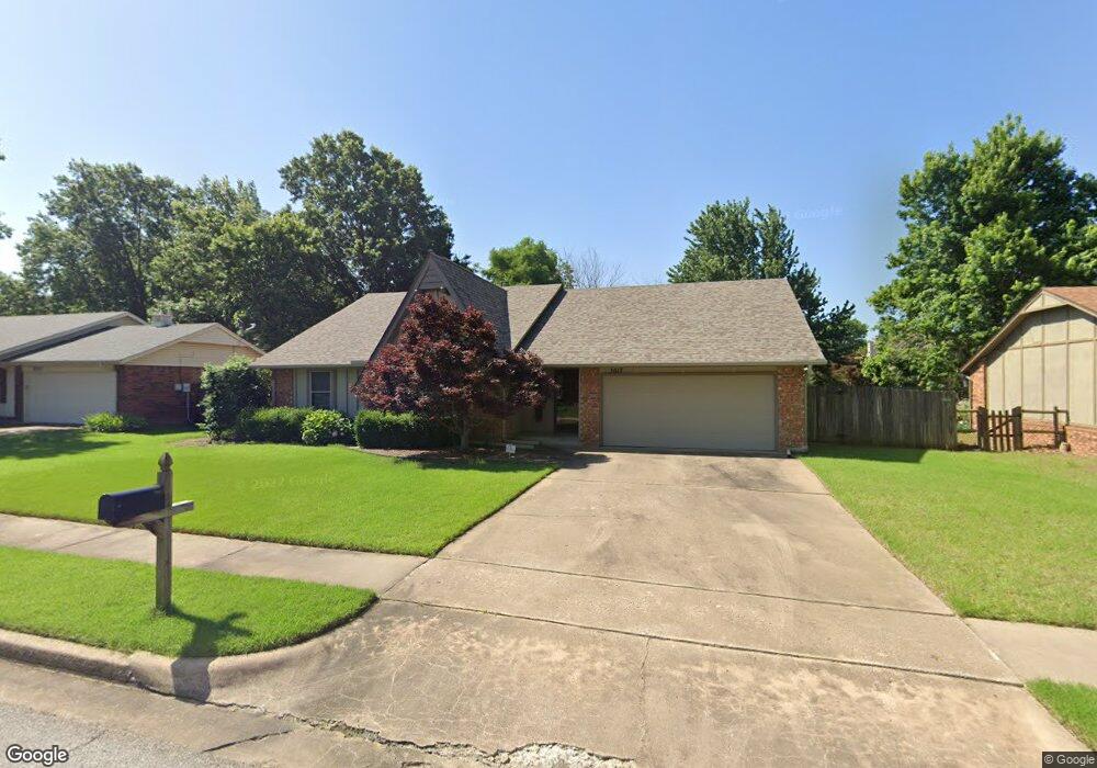 3017 W Dallas St, Broken Arrow, OK 74012 - photo 1
