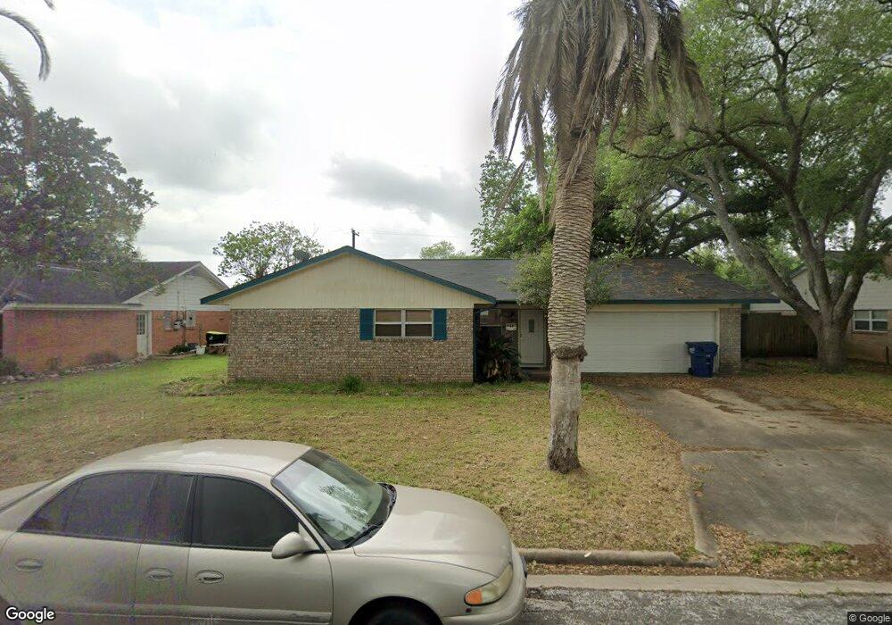 2902 La Vista Ave, Bay City, TX 77414 - photo 1