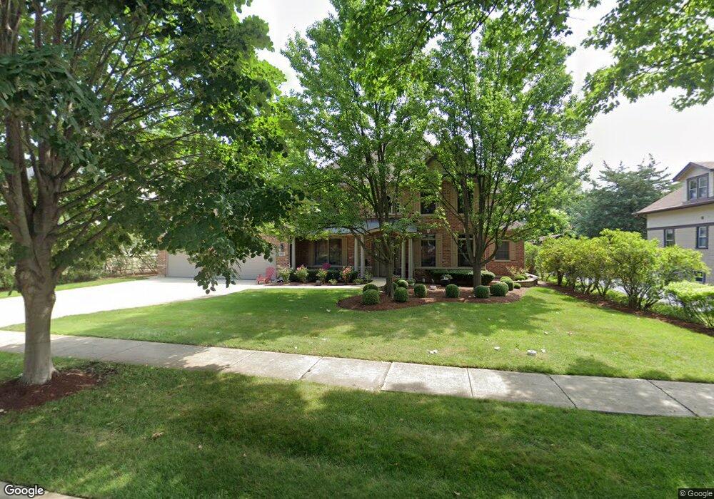 565 S Kenilworth Ave, Elmhurst, IL 60126 - photo 1