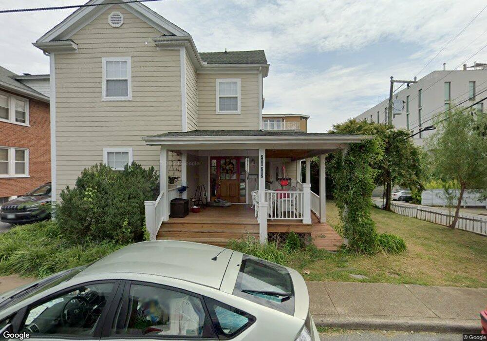 200 6th St NW unit 202, Charlottesville, VA 22903 - photo 1