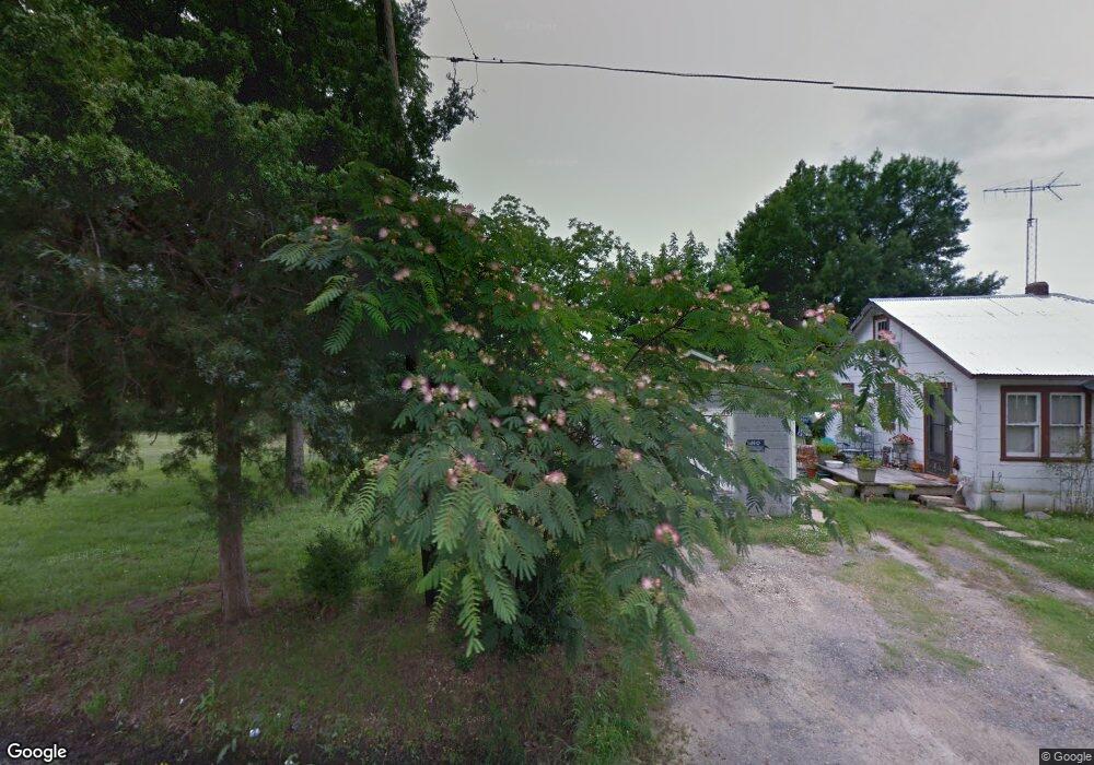 1002 E 9th St, Stuttgart, AR 72160 - photo 1