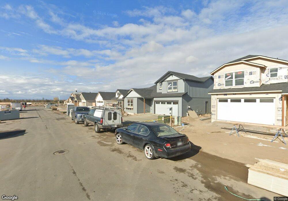 1731 NW Varnish Ave, Redmond, OR 97756 - photo 1