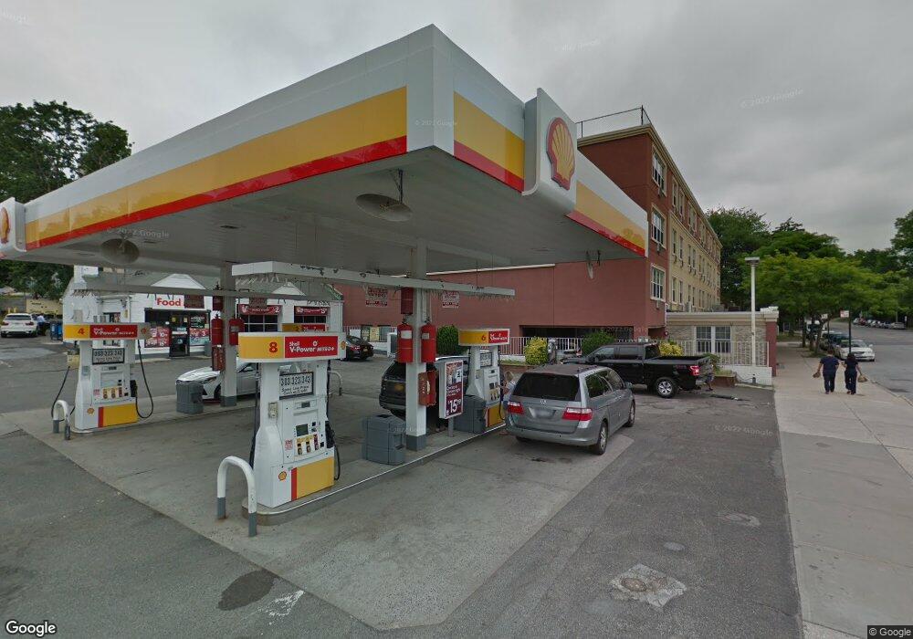 26019 Horace Harding Expy, Flushing, NY 11362 - photo 1