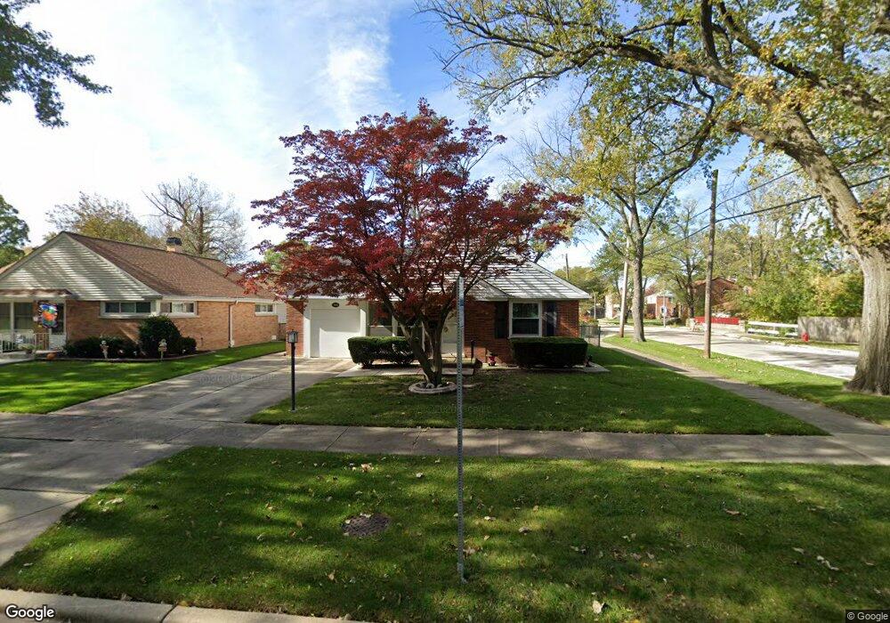 900 Norfolk Ave, Westchester, IL 60154 - photo 1
