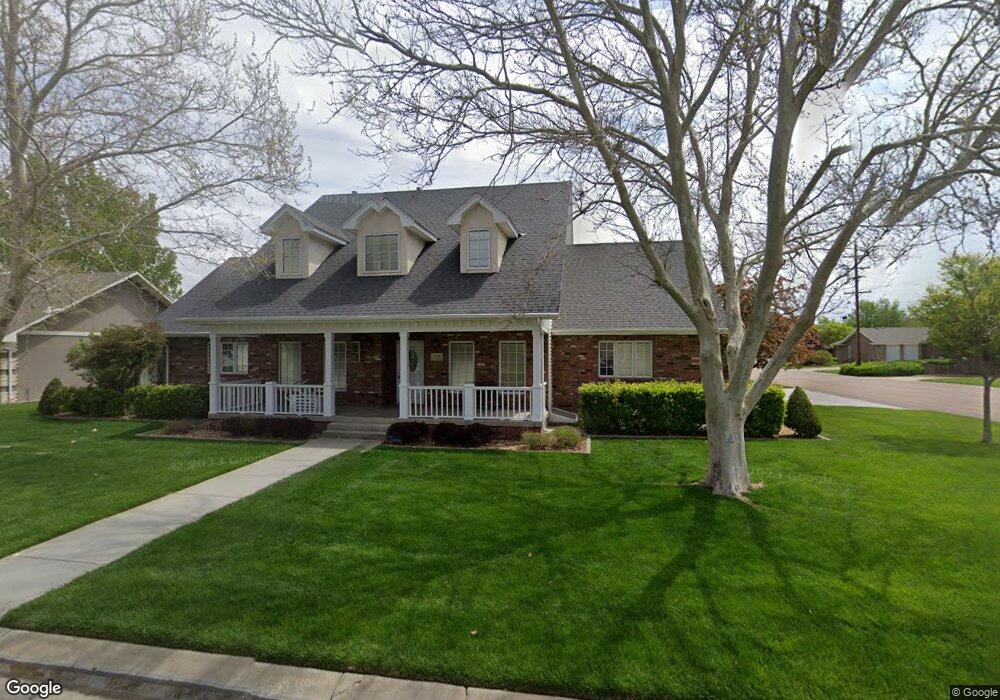 1504 S Eisenhower St, Hugoton, KS 67951 - photo 1