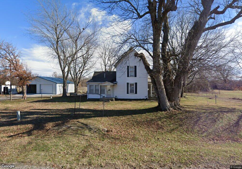 1304 S 37th St, Parsons, KS 67357 - photo 1
