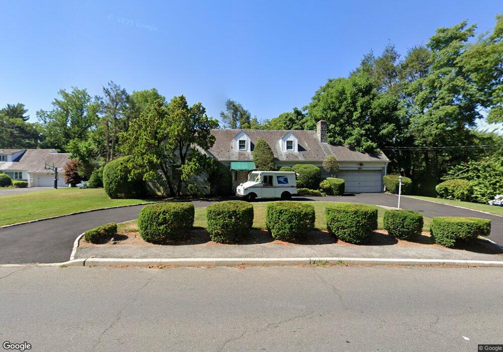 265 Ardsley Rd, Scarsdale, NY 10583 - photo 1