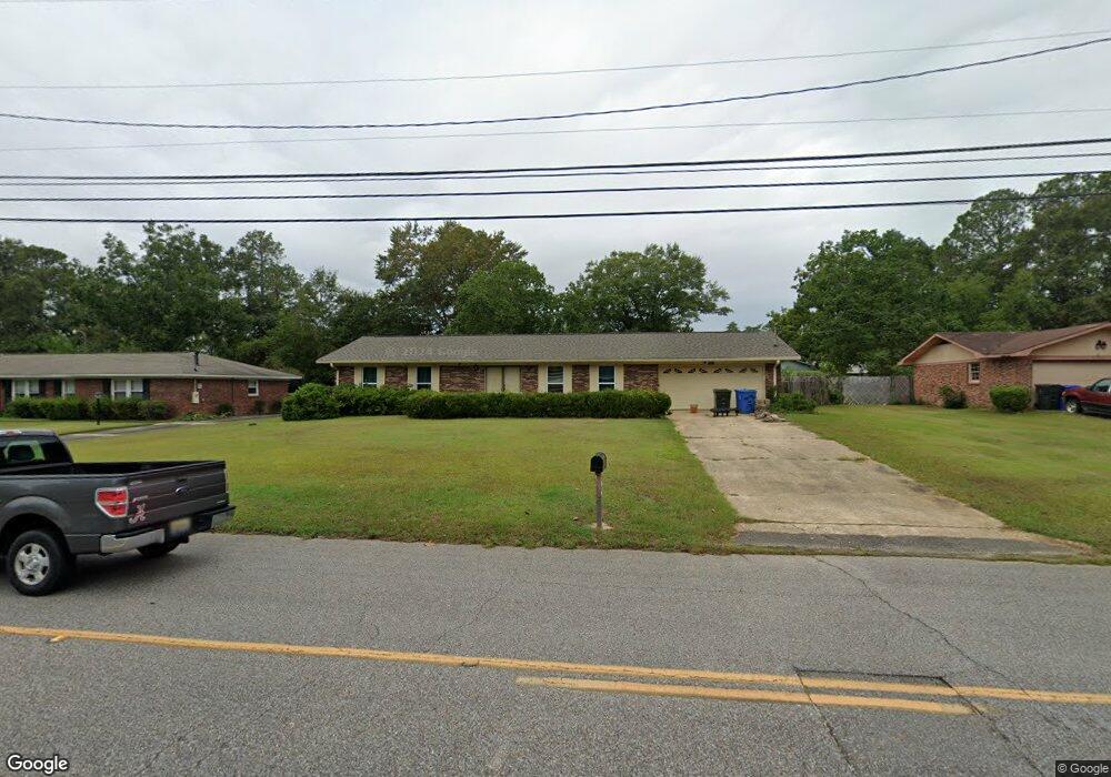 1607 N Cherokee Ave, Dothan, AL 36303 - photo 1
