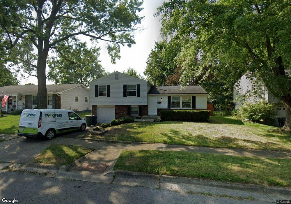 1743 Parkgate Rd, Columbus, OH 43229 - photo 1