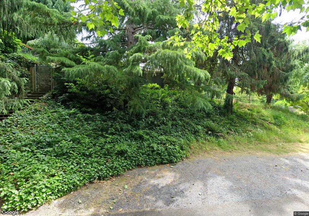 950 Edmonds St, Edmonds, WA 98020 - photo 1