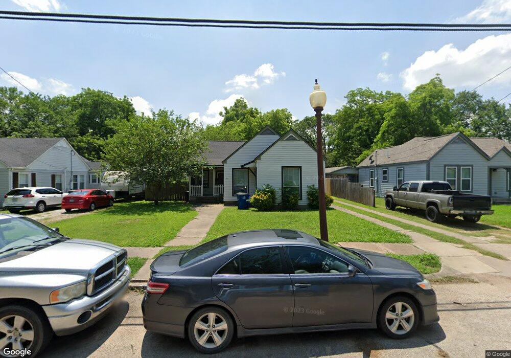 701 N Sherman St, Ennis, TX 75119 - photo 1