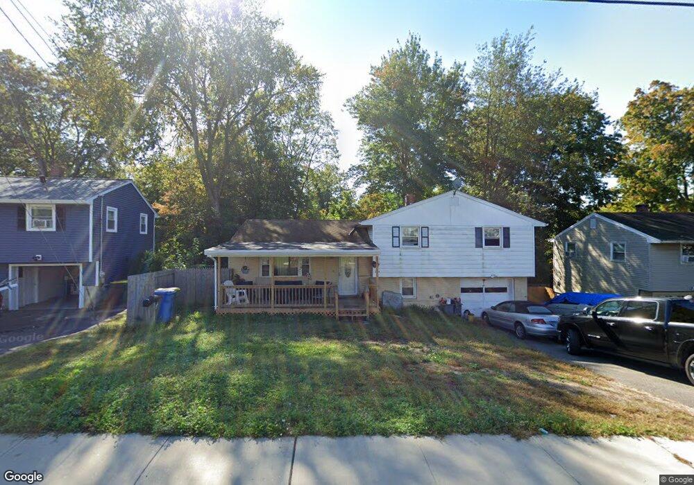 274 Pearl Lake Rd, Waterbury, CT 06706 - photo 1