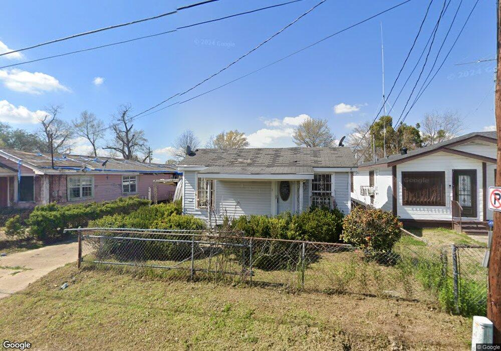 413 Pear St, Lake Charles, LA 70601 - photo 1