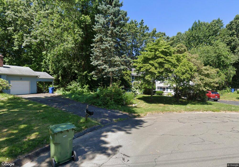 122 Overlook Dr, Windsor, CT 06095 - photo 1