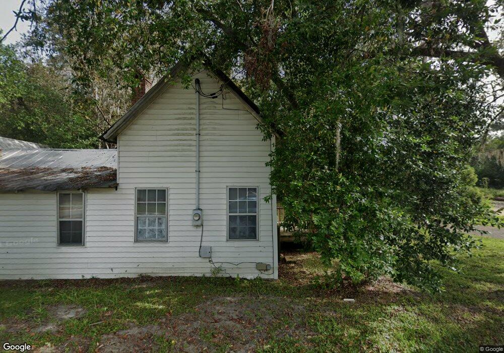 229 Altman St, Blackshear, GA 31516 - photo 1