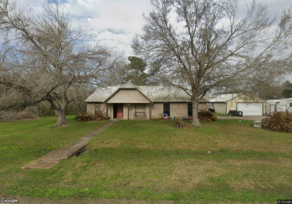 5007 Riverview Dr, Alvin, TX 77511 - photo 1