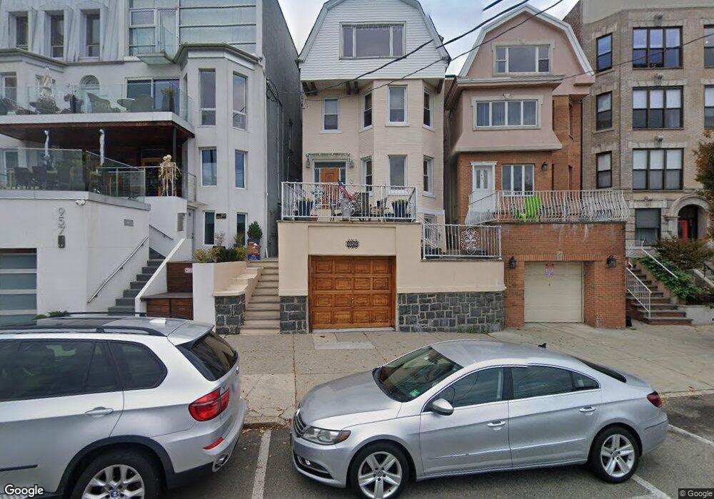 959 Jfk Blvd E unit 1, Weehawken, NJ 07086 - photo 1