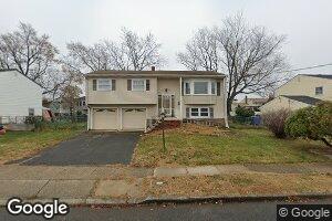 34 Beacon St, Port Reading, NJ 07064