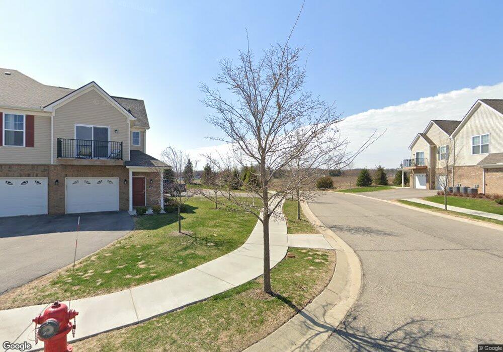 9884 Ridge Run St, Howell, MI 48855 - photo 1