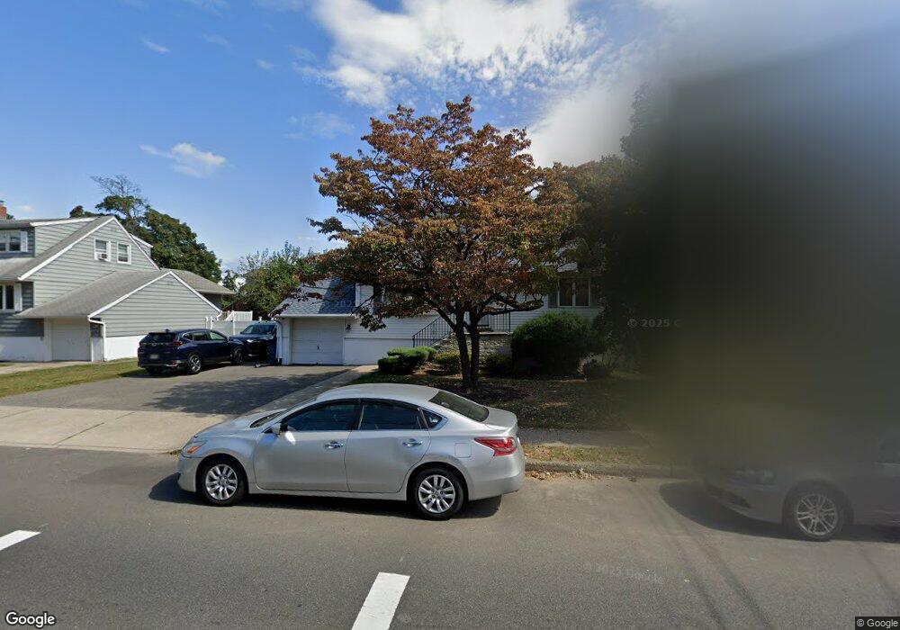 274 Phillips Ave, South Hackensack, NJ 07606 - photo 1