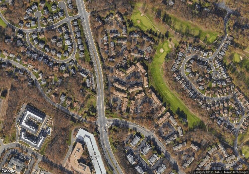 12113 Greenway Ct unit 177, Fairfax, VA 22033 - photo 1