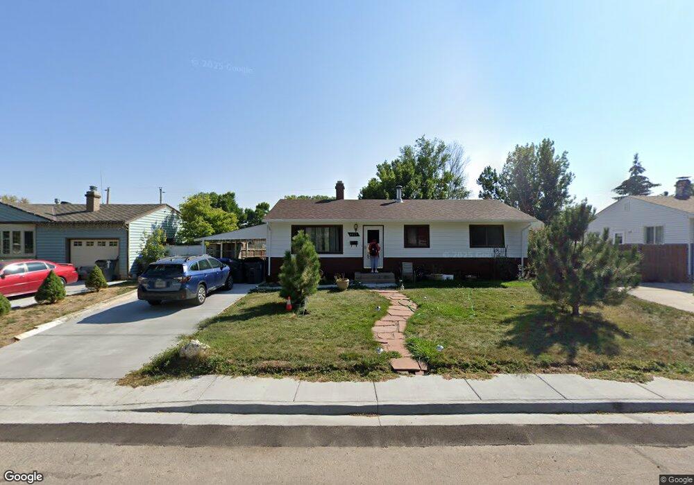 4021 E 9th St, Cheyenne, WY 82001 - photo 1