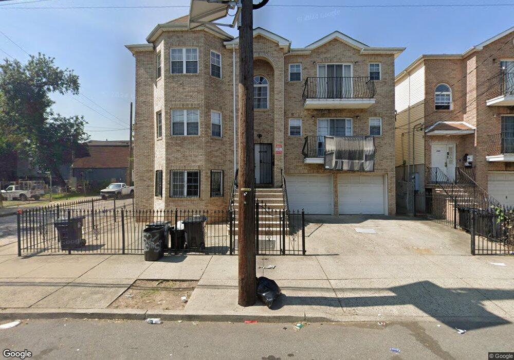 537-539 S 10th St, Newark, NJ 07103 - photo 1