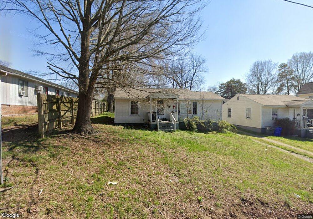 208 E 6th St, Siler City, NC 27344 - photo 1