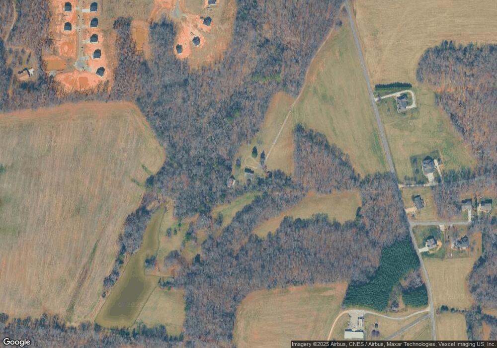 370 New Salem Rd, Statesville, NC 28625 - photo 1