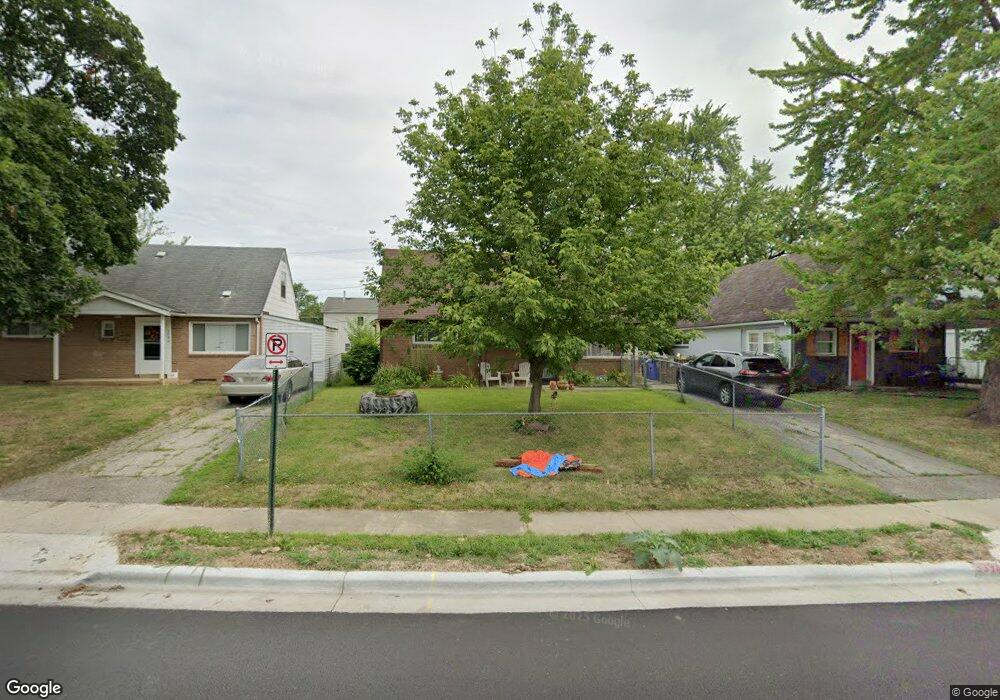 3394 Eakin Rd, Columbus, OH 43204 - photo 1