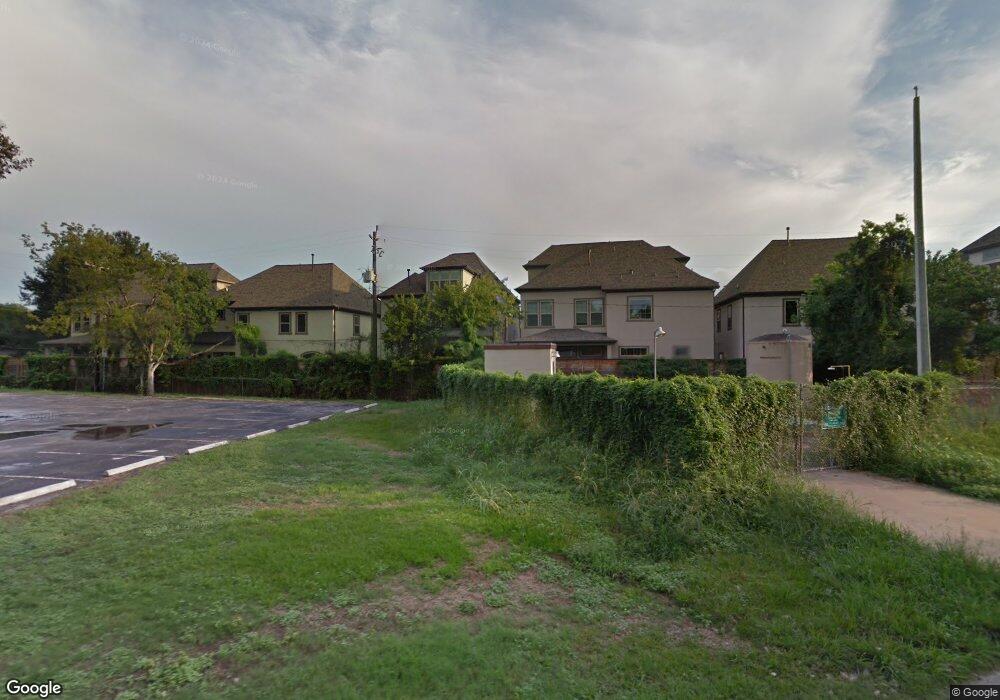 1615 E Rose Terrace Ln, Houston, TX 77055 - photo 1