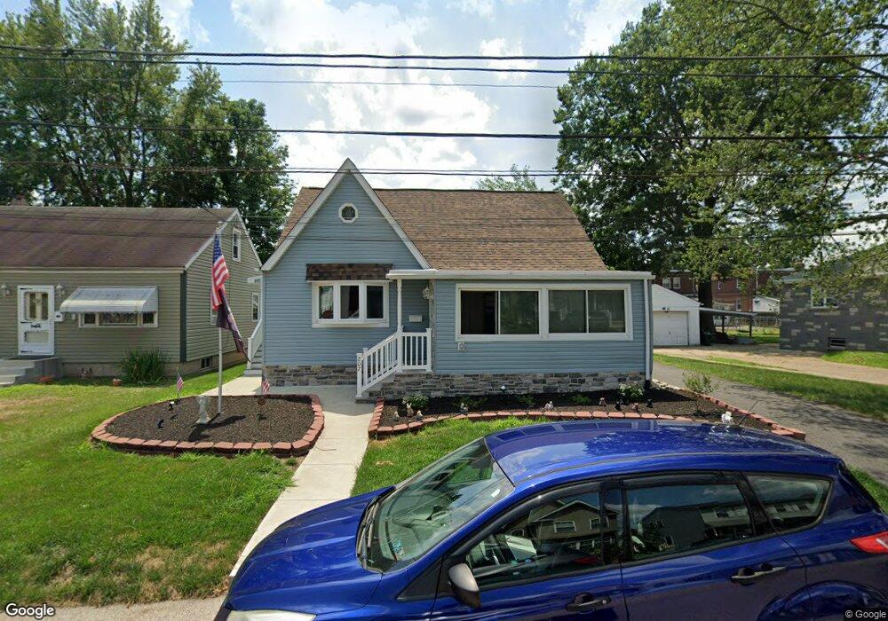 207 Sycamore Ave, Folsom, PA 19033 - photo 1